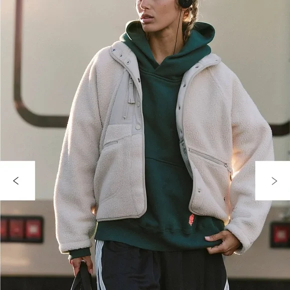 Free People Hit The Slopes Fleece Jacket - Picture 2 of 7